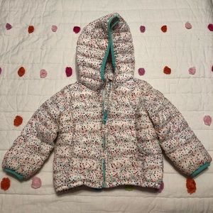 BabyGap Lightweight Puffer Coat-White w/Polka Dots